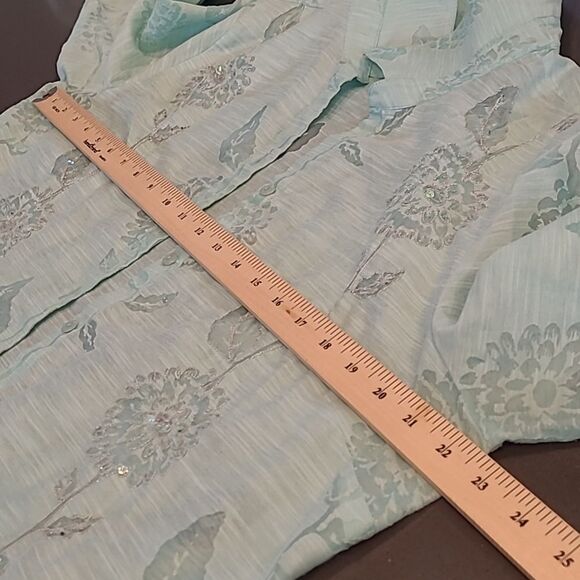 Sag Harbor j.h. collectibles XL burnt out button front shirt with camisole top - Picture 12 of 13